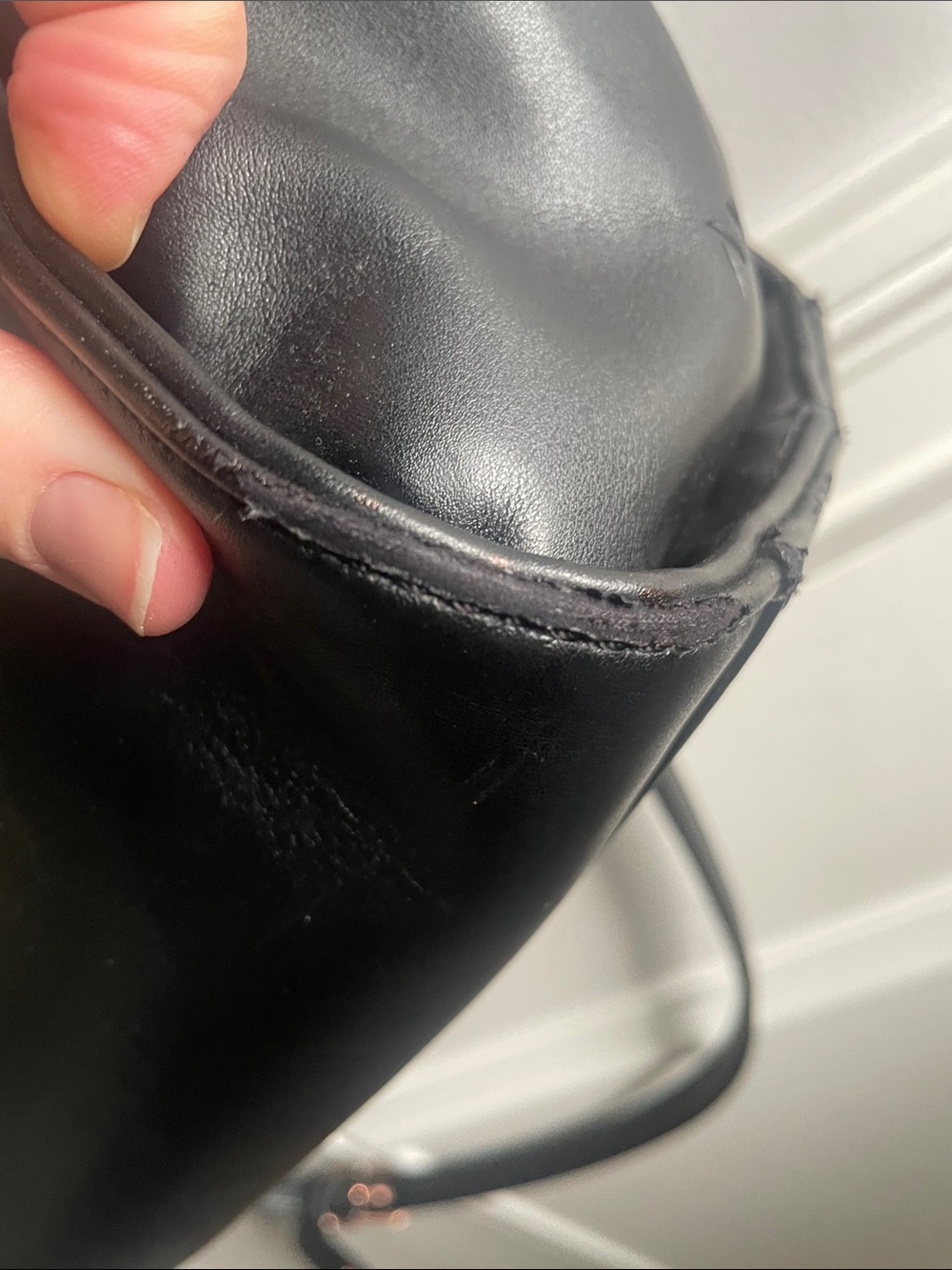 Matt & Nat smooth vegan leather Satchel bag - Picture 12 of 16